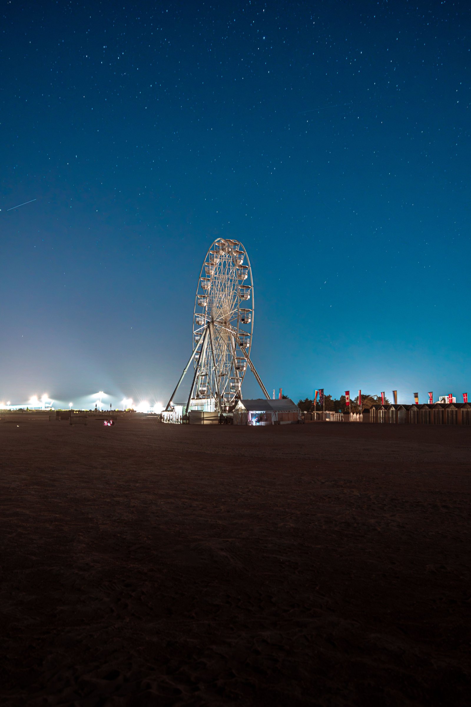 The wheel, after closing